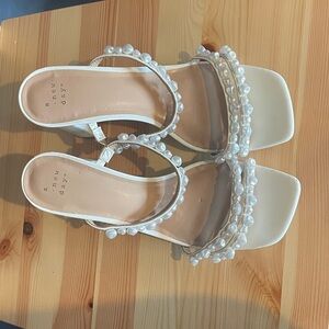 A New Day Women's Cream Pearl Sandals